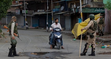 India Tangkap Setidaknya 4000 Orang di Kashmir Sejak Pencabutan Status Otonomi Khusus